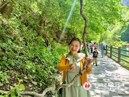 宝鸡作家常红梅散文集《风流总被雨打风吹去》出版 宝鸡作家常红梅散文集《风流总被雨打风吹去》出版