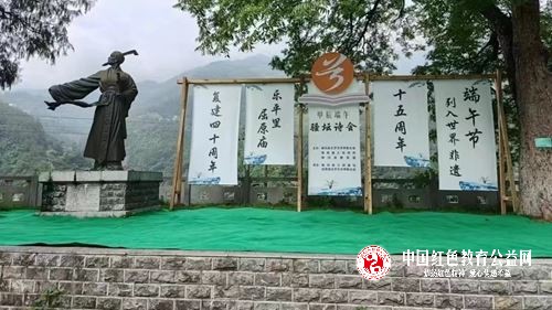 屈原故里“泥巴腿子”永葆诗歌情怀，连续举办第42个端午骚坛诗会