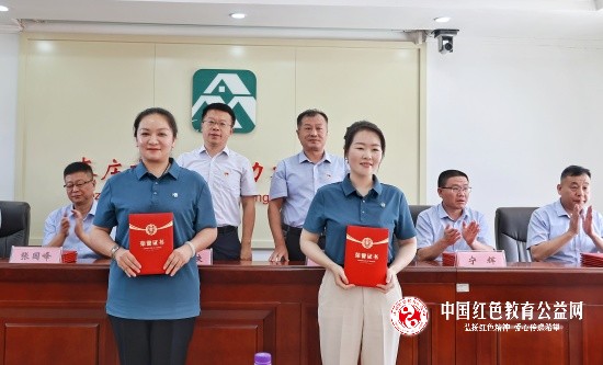 微信图片_20240626125355_副本.jpg
