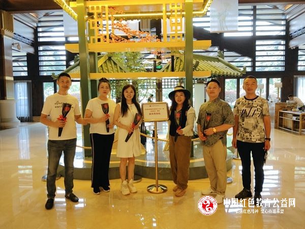 1043318925716705_5.jpg 1043318925716705_5.jpg