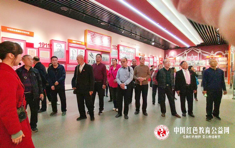 “弘扬太行精神，继承红色基因”