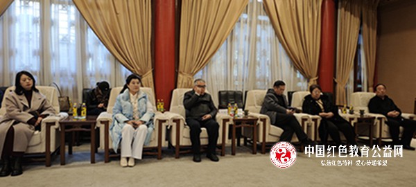陕西三秦文化研究会会长张社年一行到华清宫调研 陕西三秦文化研究会会长张社年一行到华清宫调研