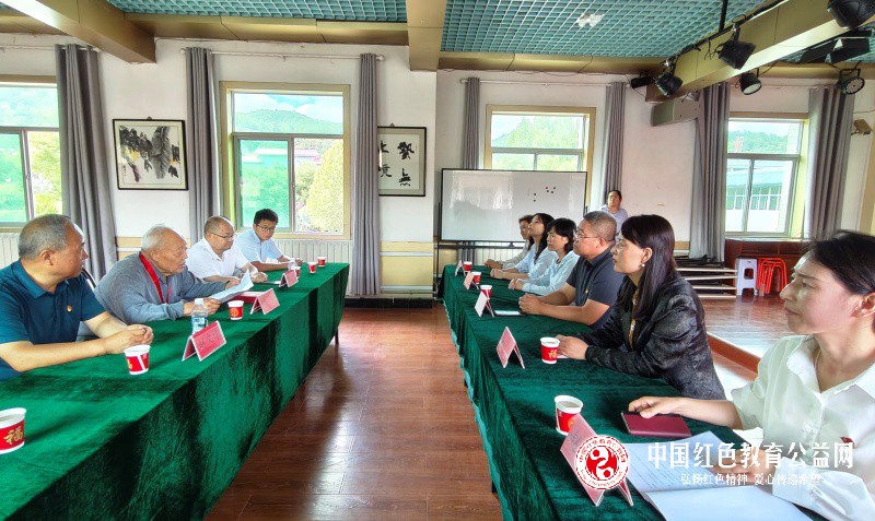 麟游县文化馆党支部开展“赓续红色基因·共赴政治之约 ”主题党日活动