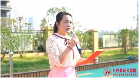 湖北嘉鱼 樱花幼儿园紧抓教职员工及幼儿爱国爱
